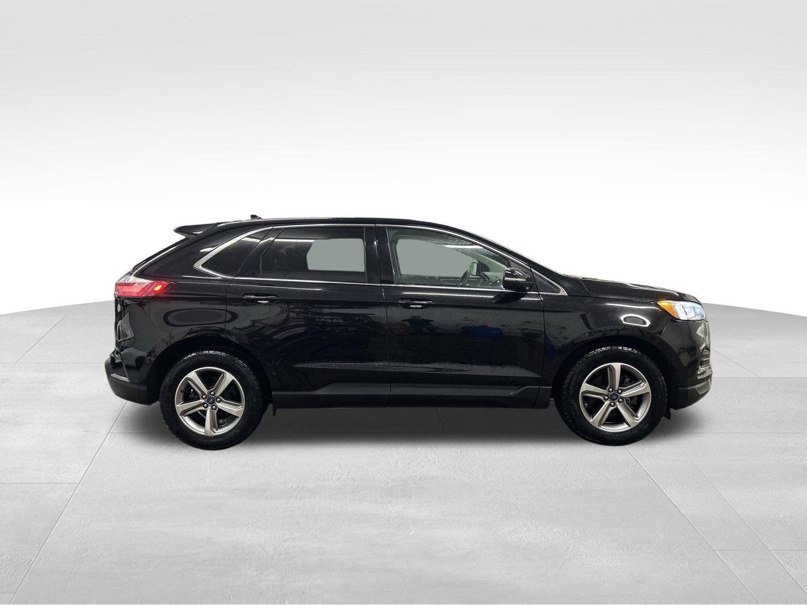 Used 2019 Ford Edge SEL w/ Equipment Group 201A image 7