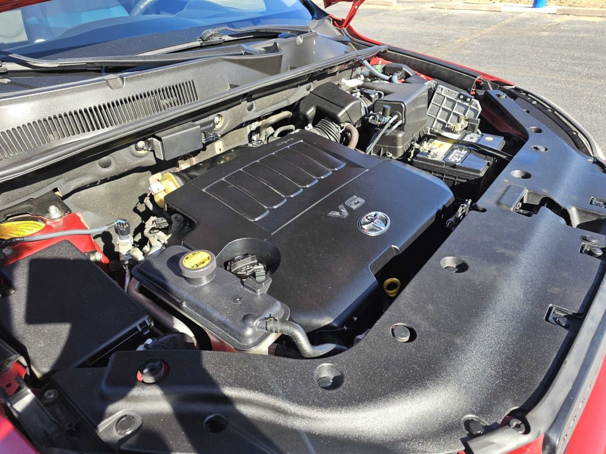 Used 2008 Toyota RAV4 Limited AWD/4WD image 45