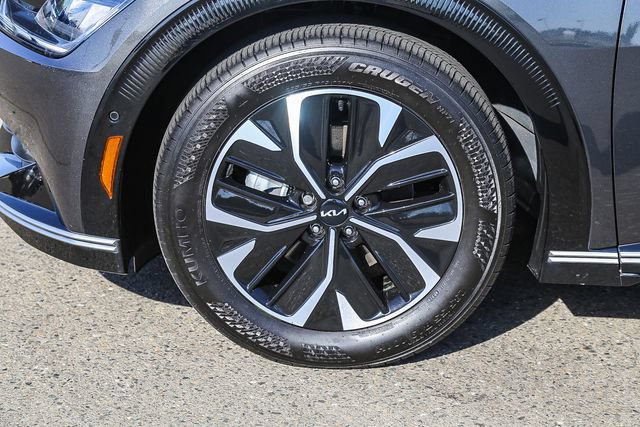 Used 2024 Kia EV6 Wind w/ Wind Technology Package RWD image 11