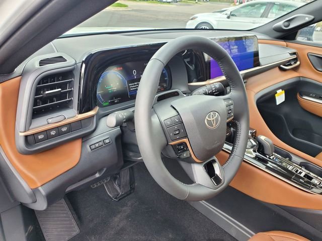 New 2026 Toyota Crown Signia AWD/4WD image 14