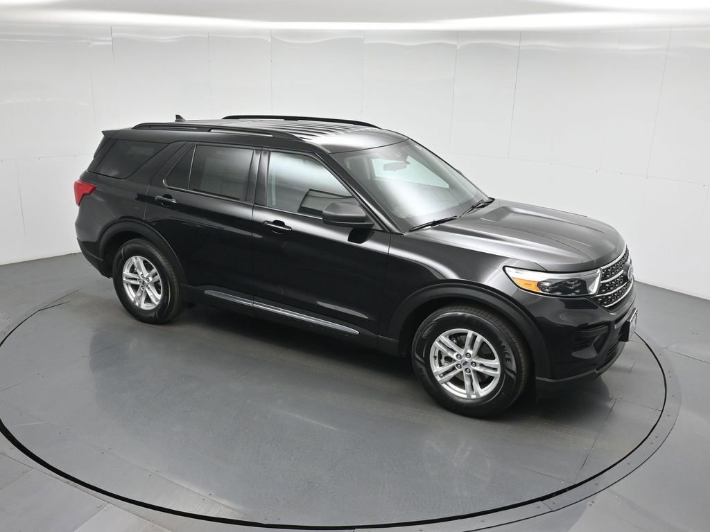 Certified 2023 Ford Explorer XLT image 38