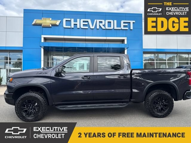 Used 2024 Chevrolet Silverado 1500 ZR2 w/ Technology Package AWD/4WD image 1