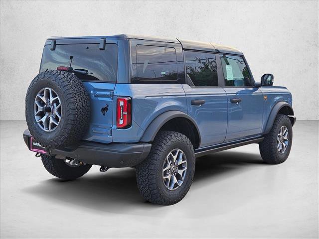 New 2025 Ford Bronco Badlands image 2