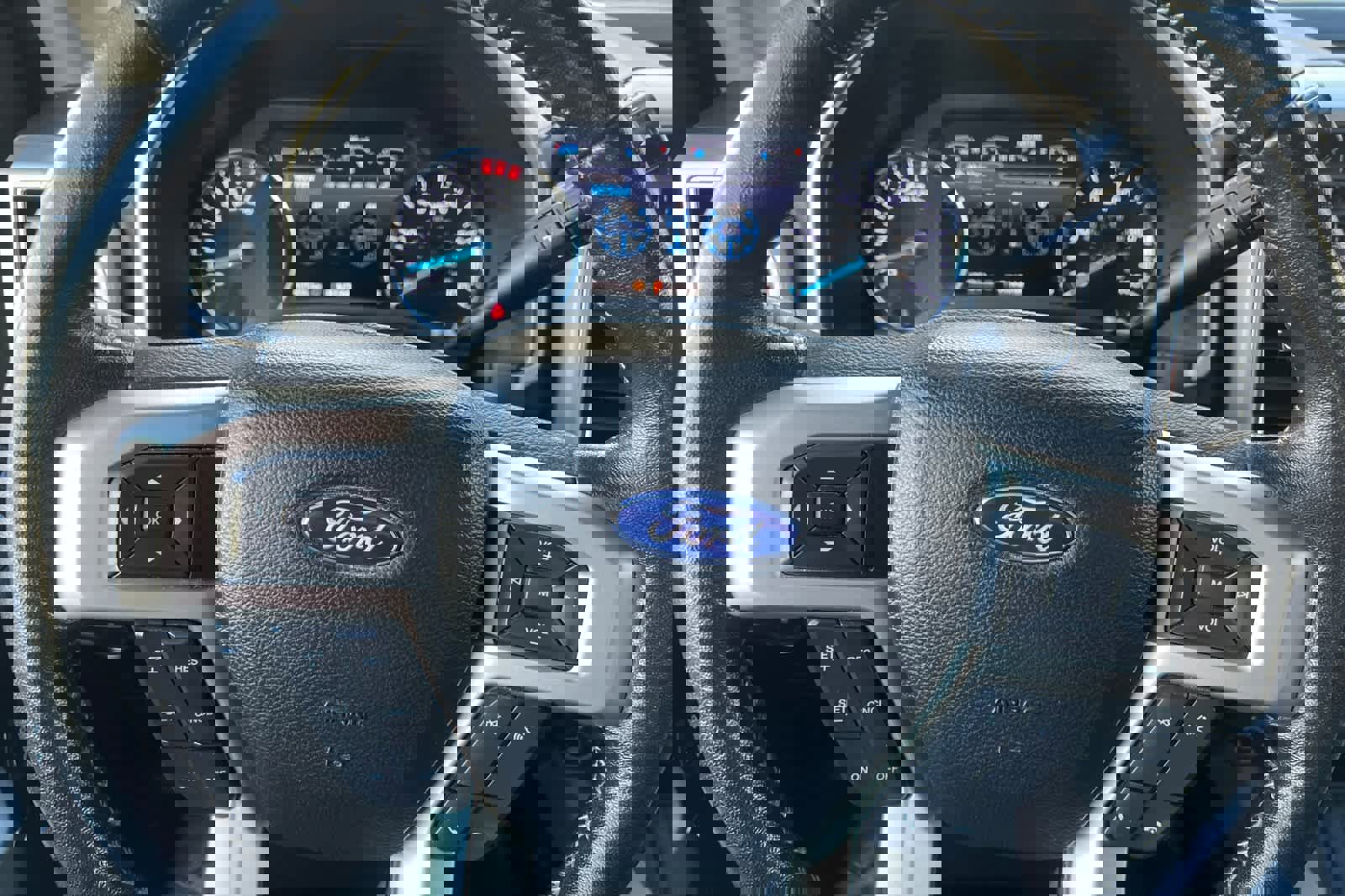 Used 2020 Ford F250 Lariat w/ Lariat Ultimate Package image 25