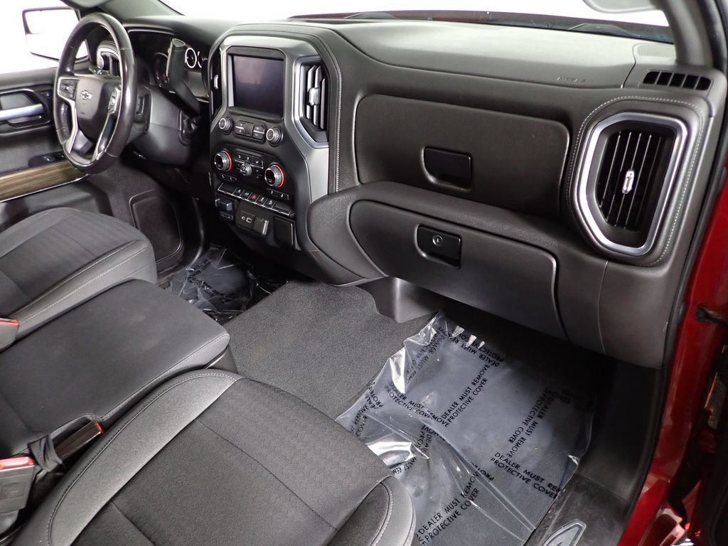 Used 2021 Chevrolet Silverado 1500 RST AWD/4WD image 34