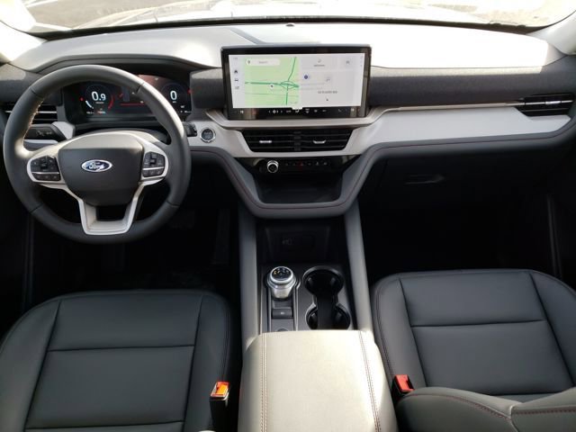 New 2026 Ford Explorer Active w/ Active Comfort Package image 13