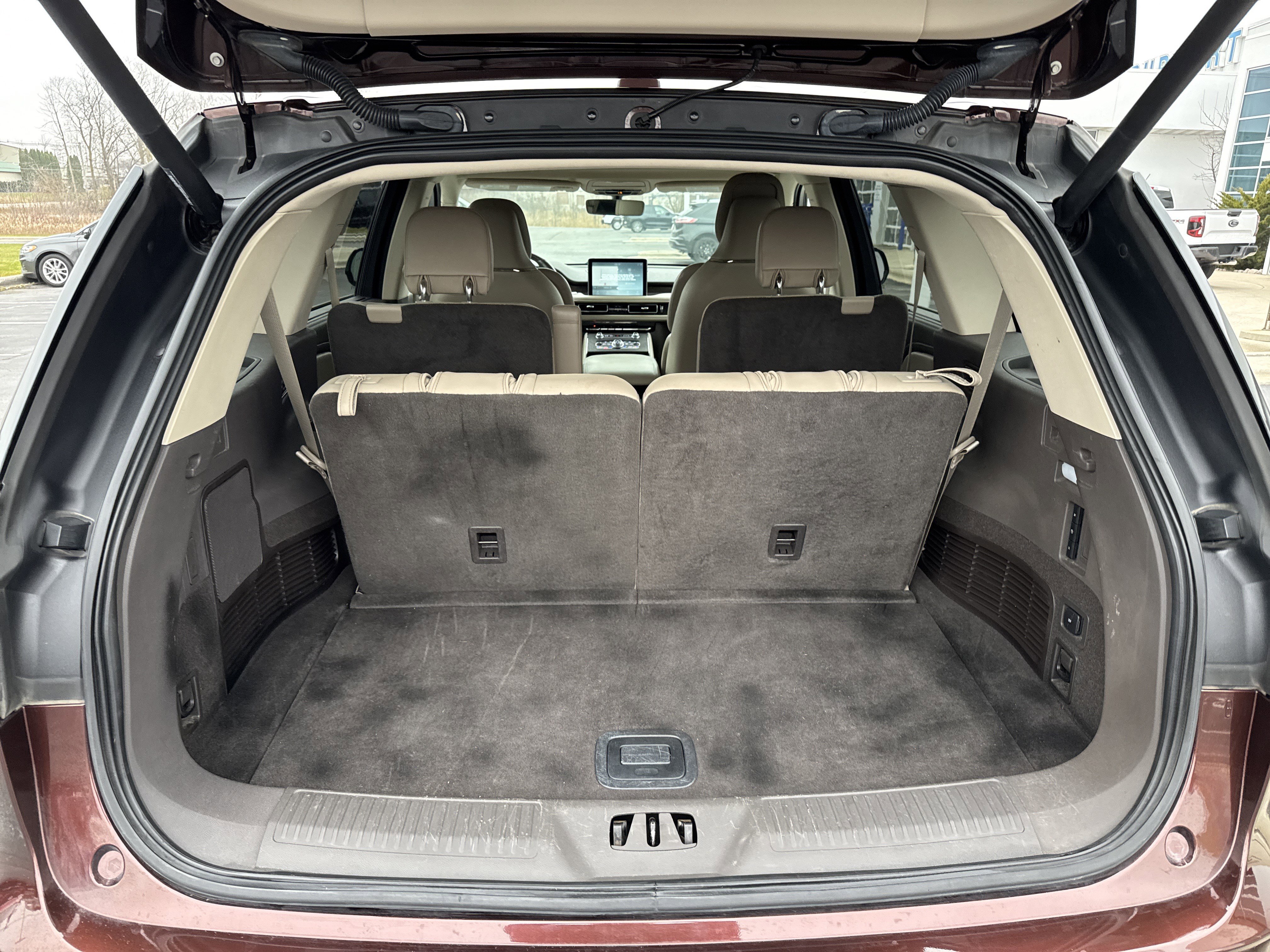 Used 2020 Lincoln Aviator Reserve w/ Equipment Group 202A image 14