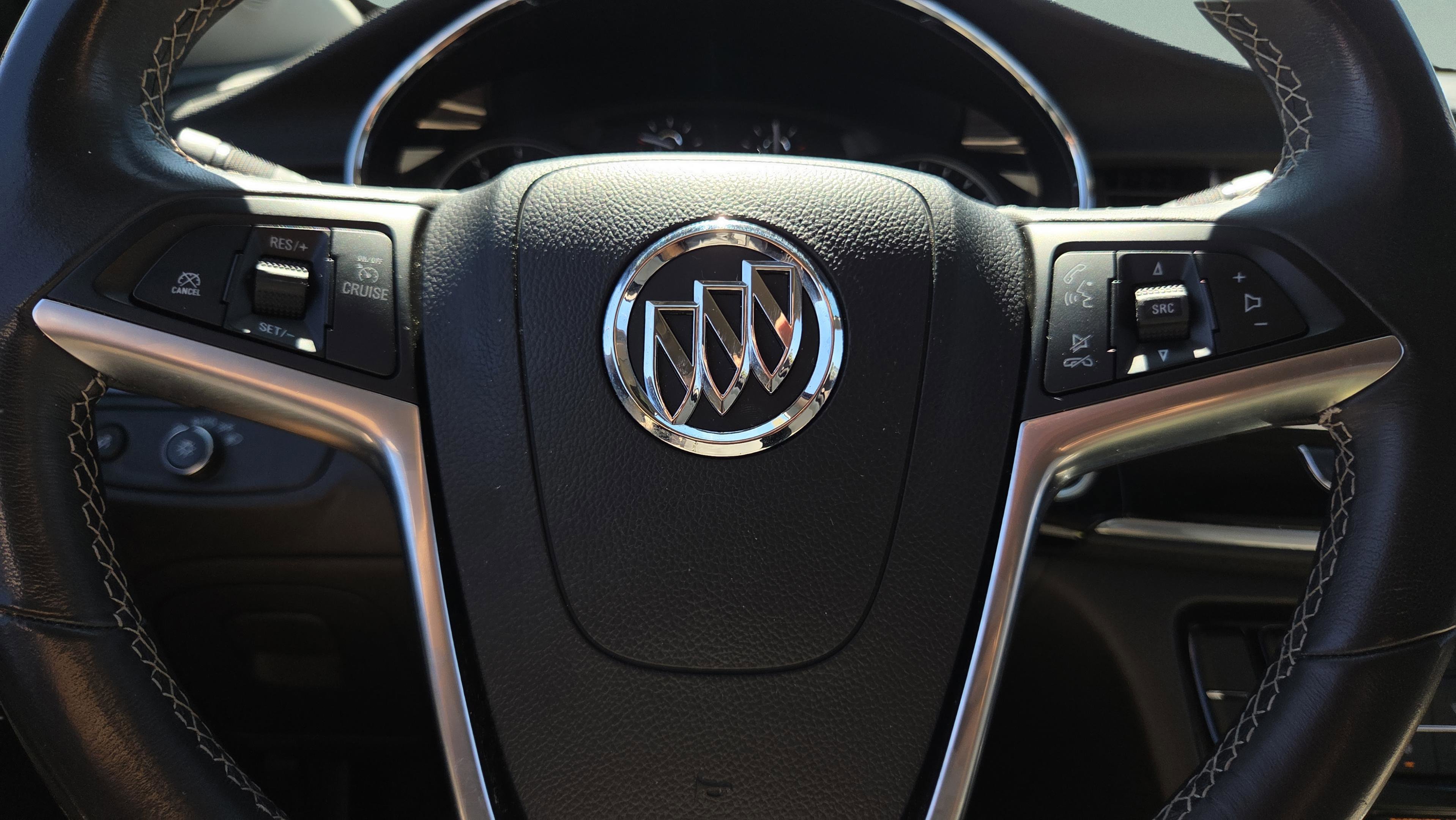 Used 2020 Buick Encore Preferred w/ Safety Package FWD image 26