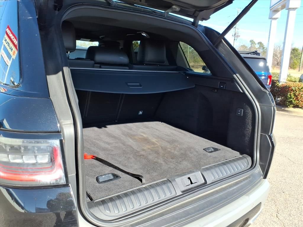 Used 2020 Land Rover Range Rover Sport SE image 26