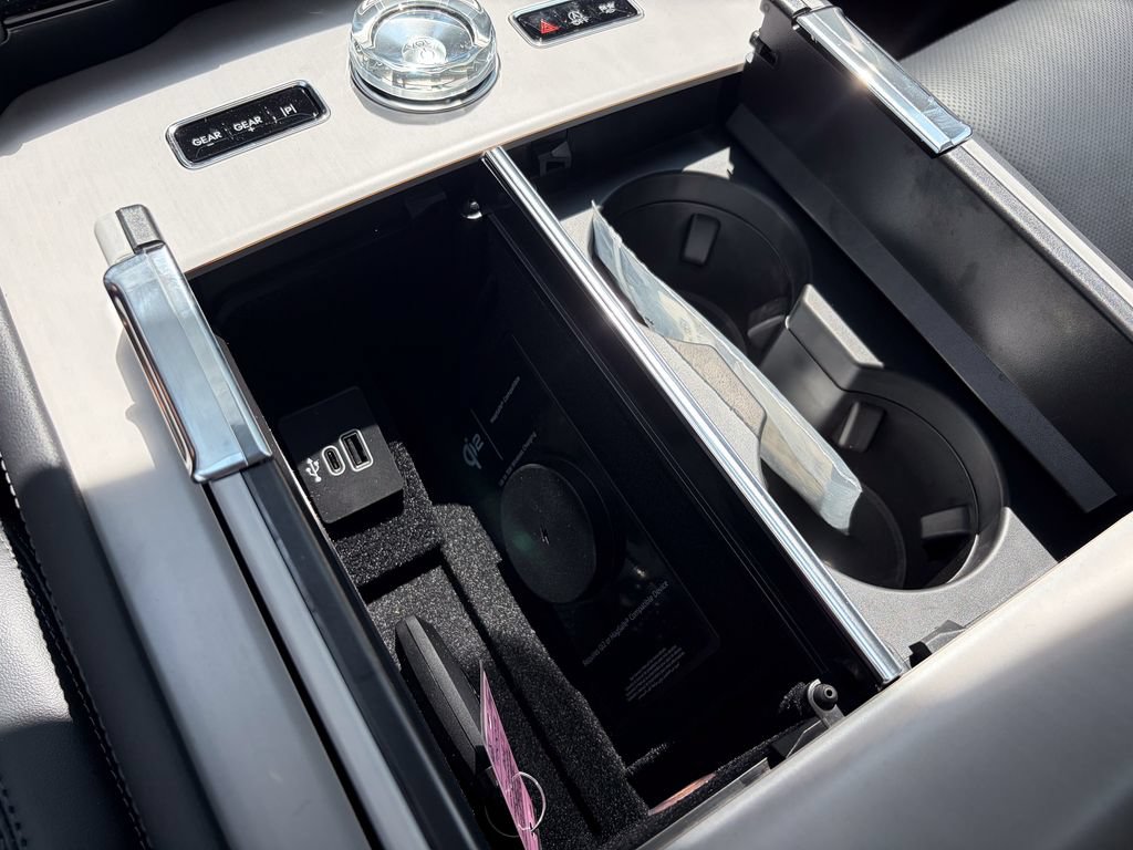 New 2027 Lincoln Navigator Premiere AWD/4WD image 41