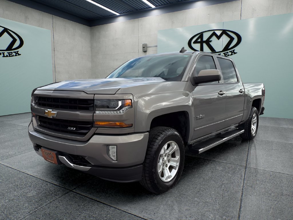 Used 2017 Chevrolet Silverado 1500 LT w/ Texas Edition AWD/4WD image 7