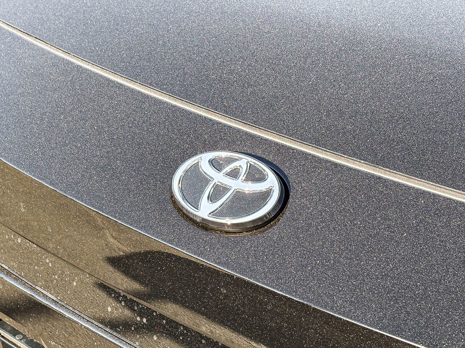 New 2026 Toyota RAV4 XSE AWD/4WD image 10
