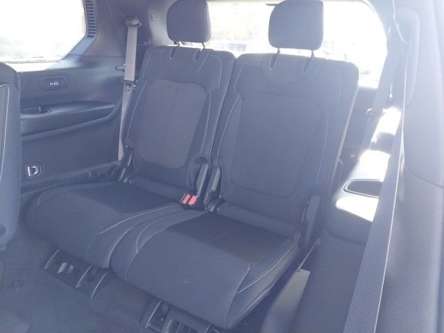 New 2025 Jeep Grand Cherokee L Laredo w/ Luxury Tech Group I image 7