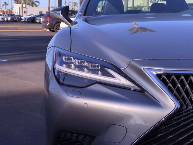 Used 2022 Lexus LS 500 w/ Cold Weather Package (CK) image 11