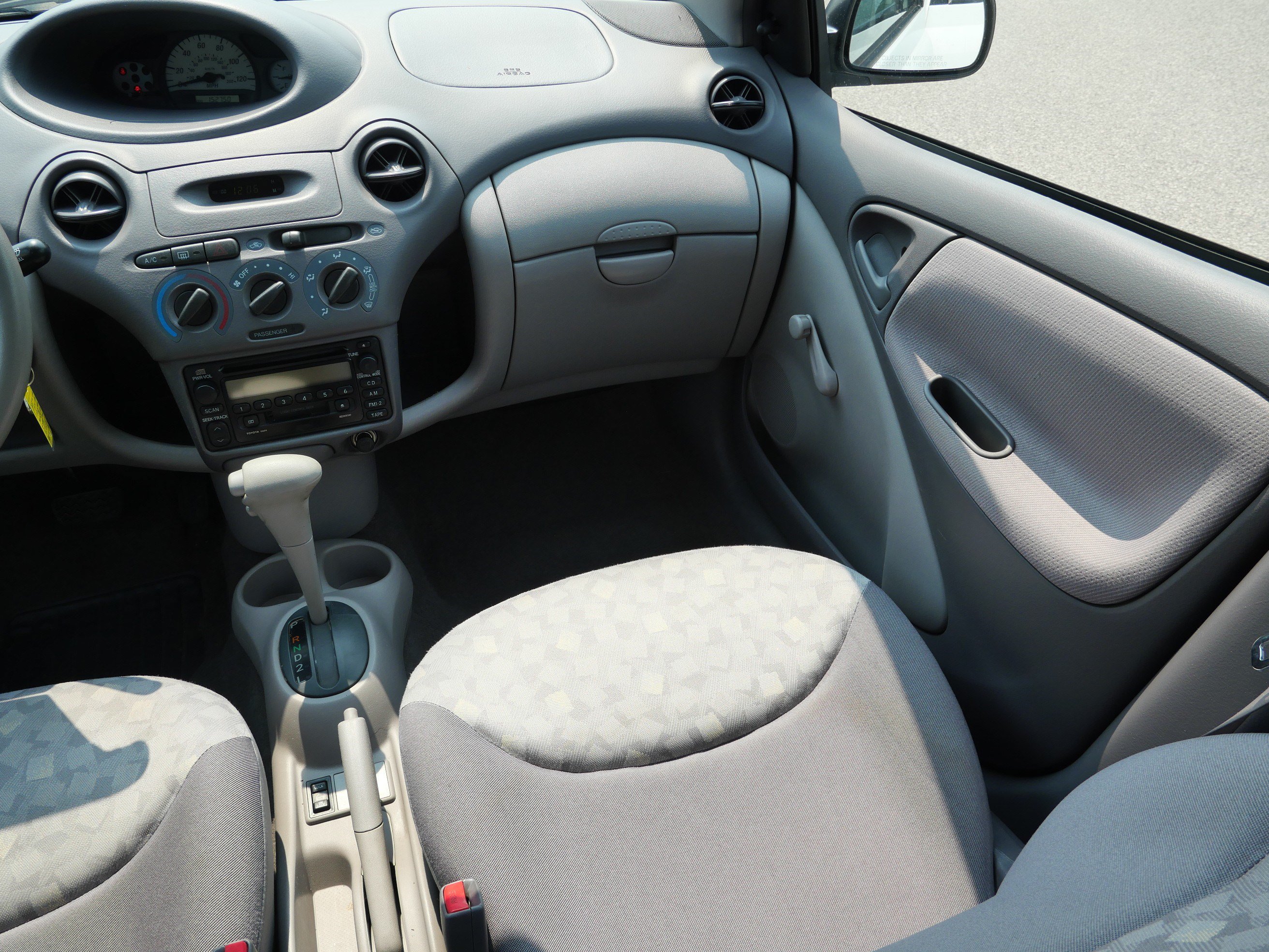 Used 2002 Toyota Echo Sedan FWD image 11