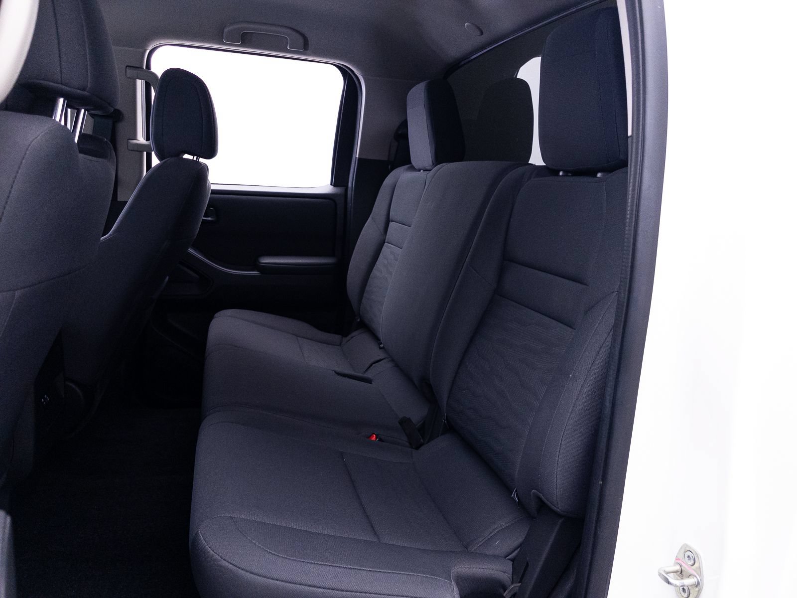 Used 2023 Nissan Frontier S AWD/4WD image 36