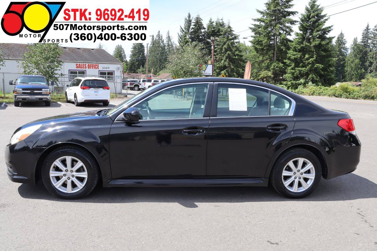 Used 2011 Subaru Legacy 2.5i Premium AWD/4WD image 3