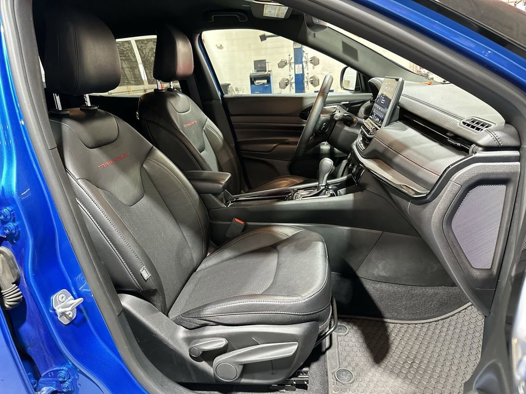 Used 2024 Jeep Compass Trailhawk image 24