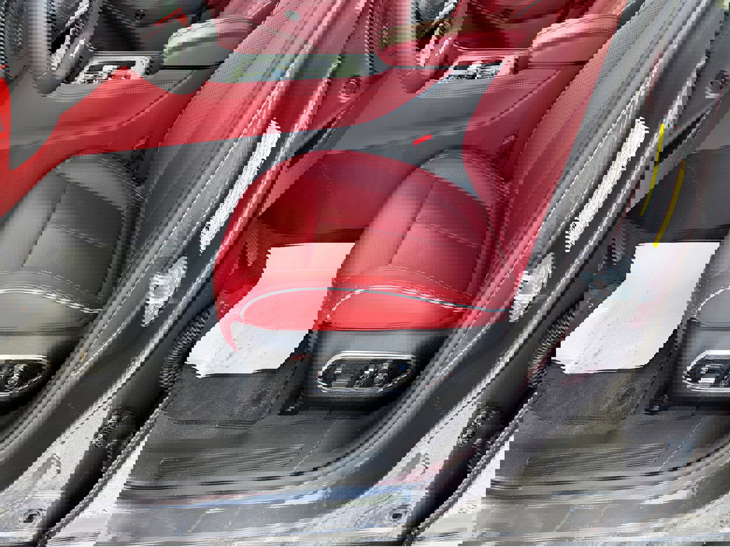 Used 2024 Jeep Wagoneer Launch Edition image 19