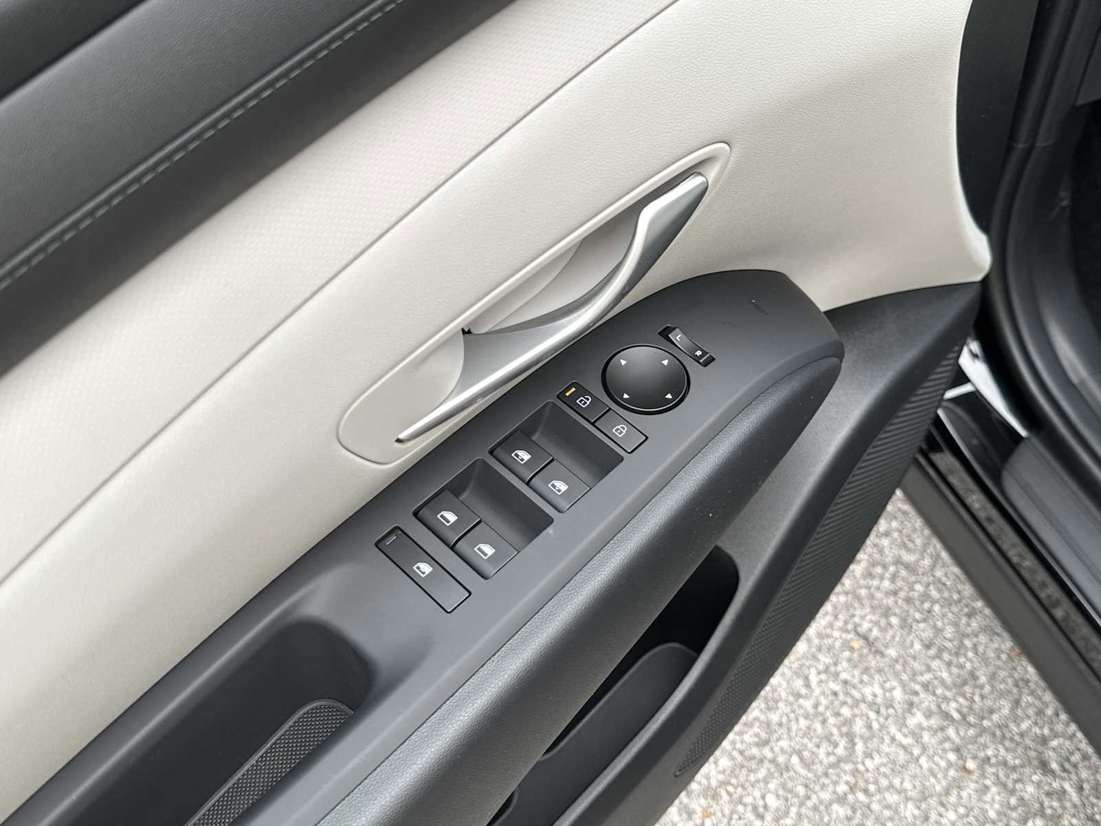 New 2026 Hyundai Tucson SEL image 15