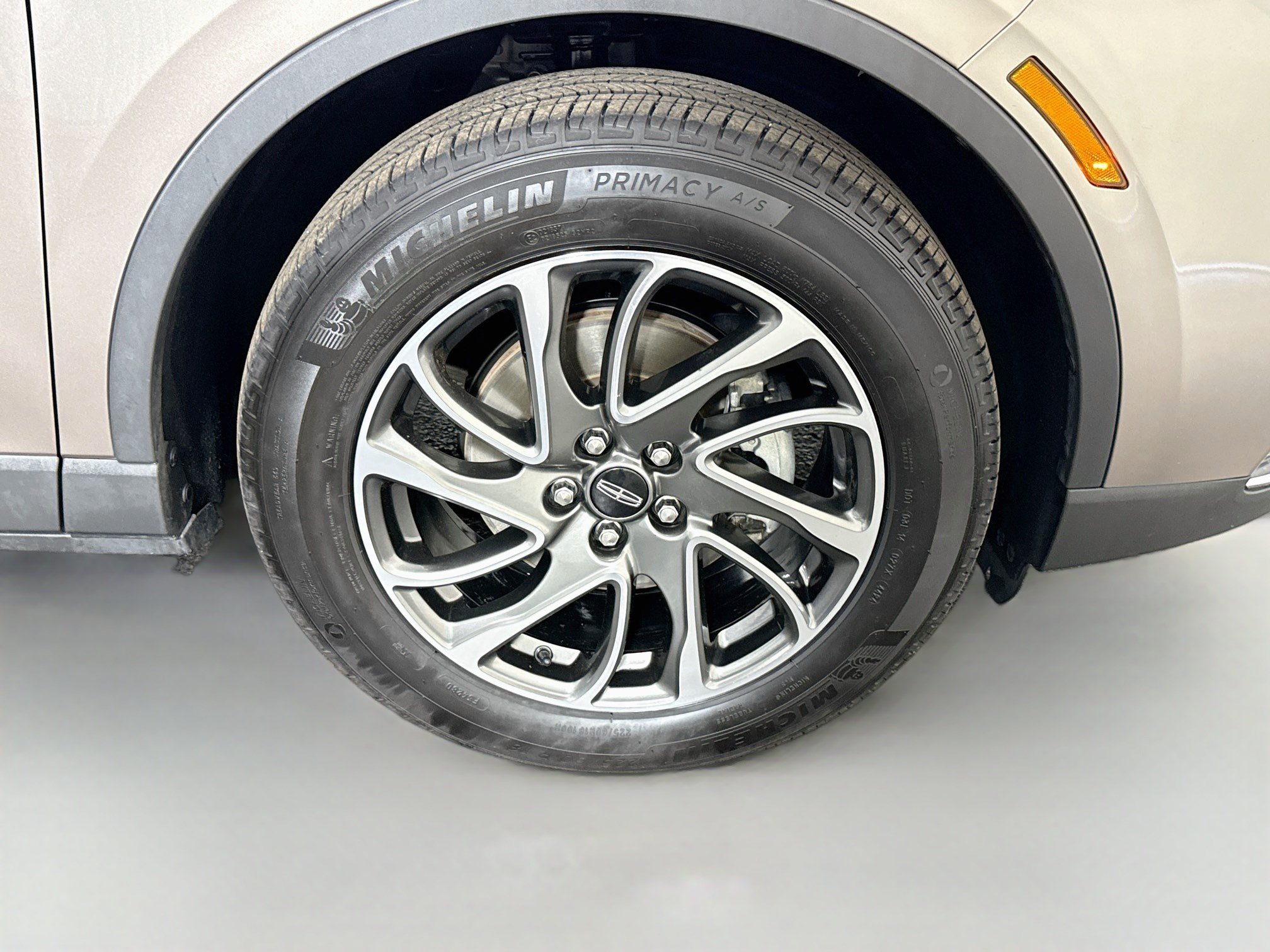 Used 2020 Lincoln Corsair FWD w/ Equipment Group 101A image 32