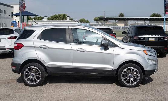 Used 2020 Ford EcoSport Titanium image 3