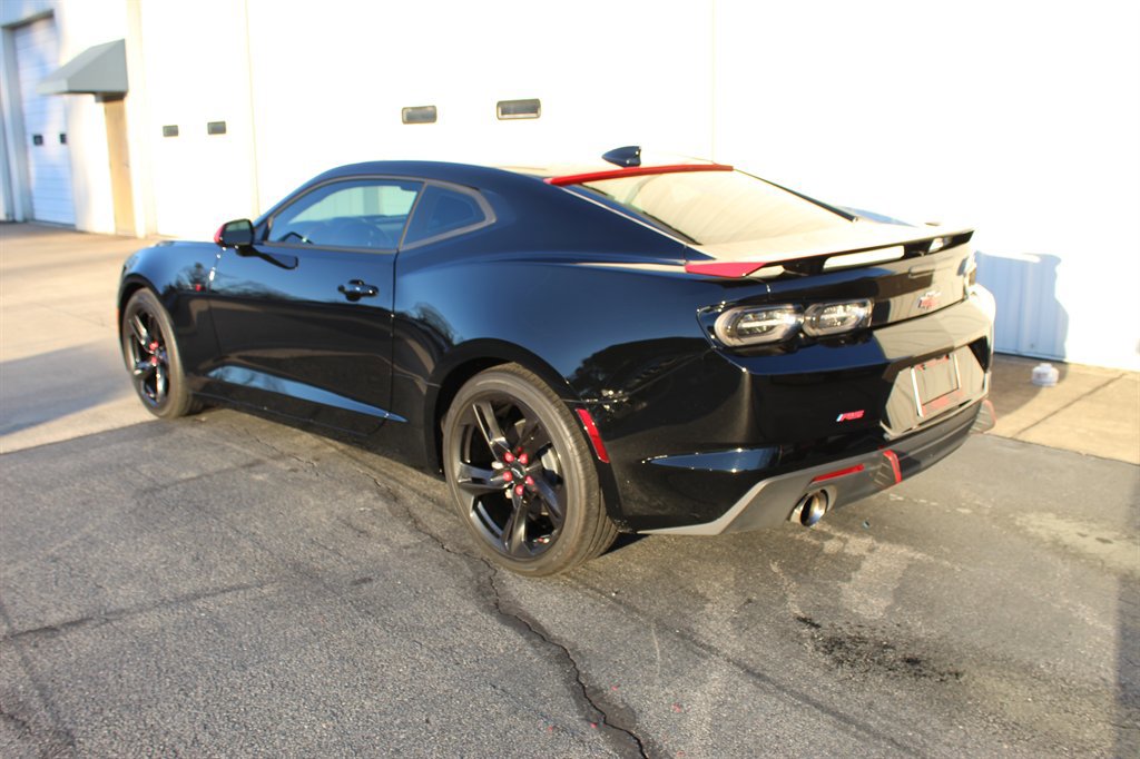 Used 2023 Chevrolet Camaro LT w/ RS Package image 4