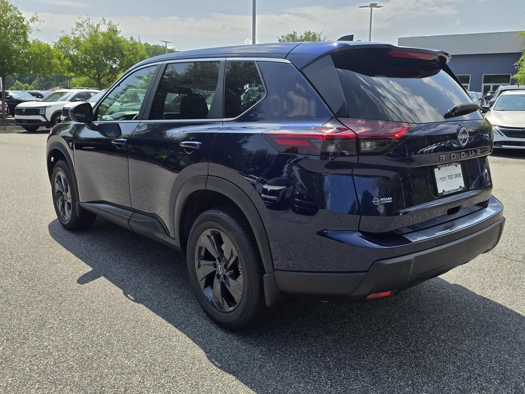 New 2026 Nissan Rogue SV FWD image 5