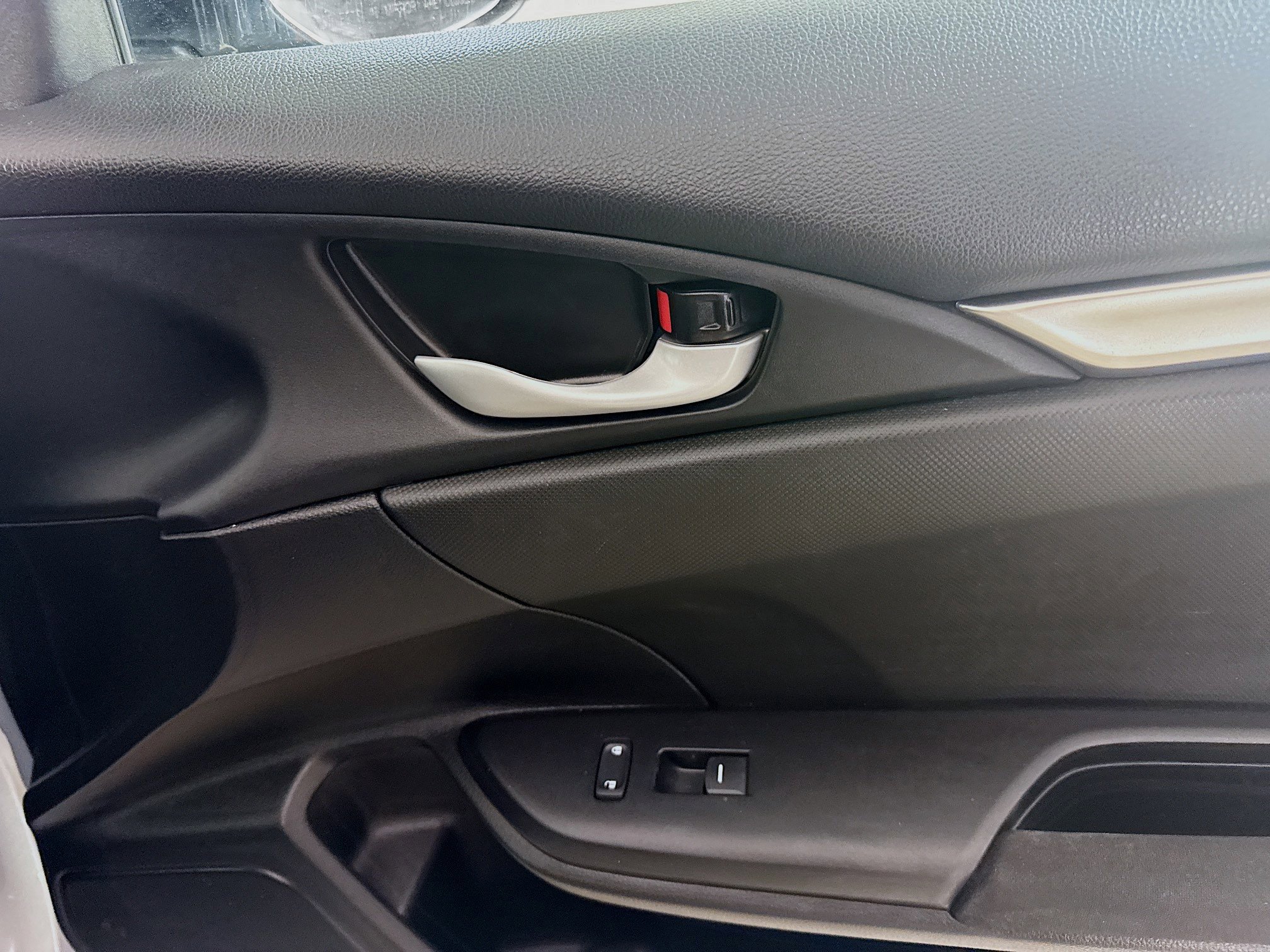 Used 2019 Honda Civic LX image 30