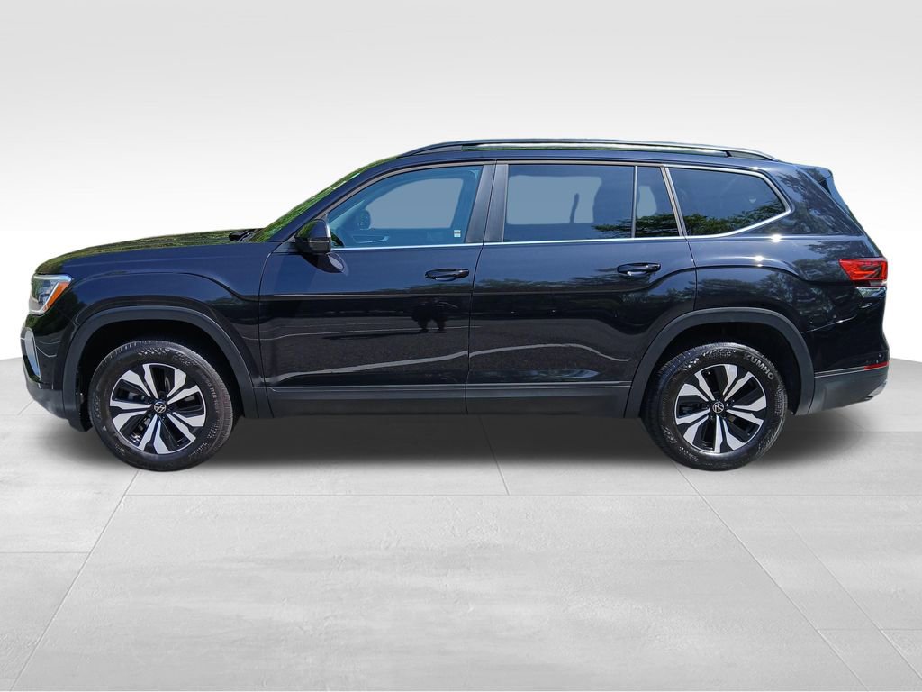 Used 2025 Volkswagen Atlas SE image 5