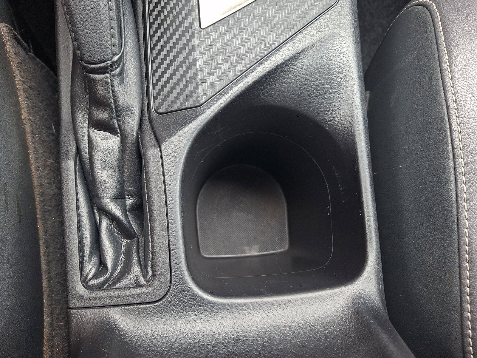 Used 2014 Toyota RAV4 Limited FWD image 24