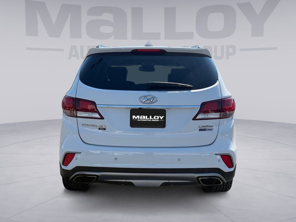 Used 2019 Hyundai Santa Fe XL image 4