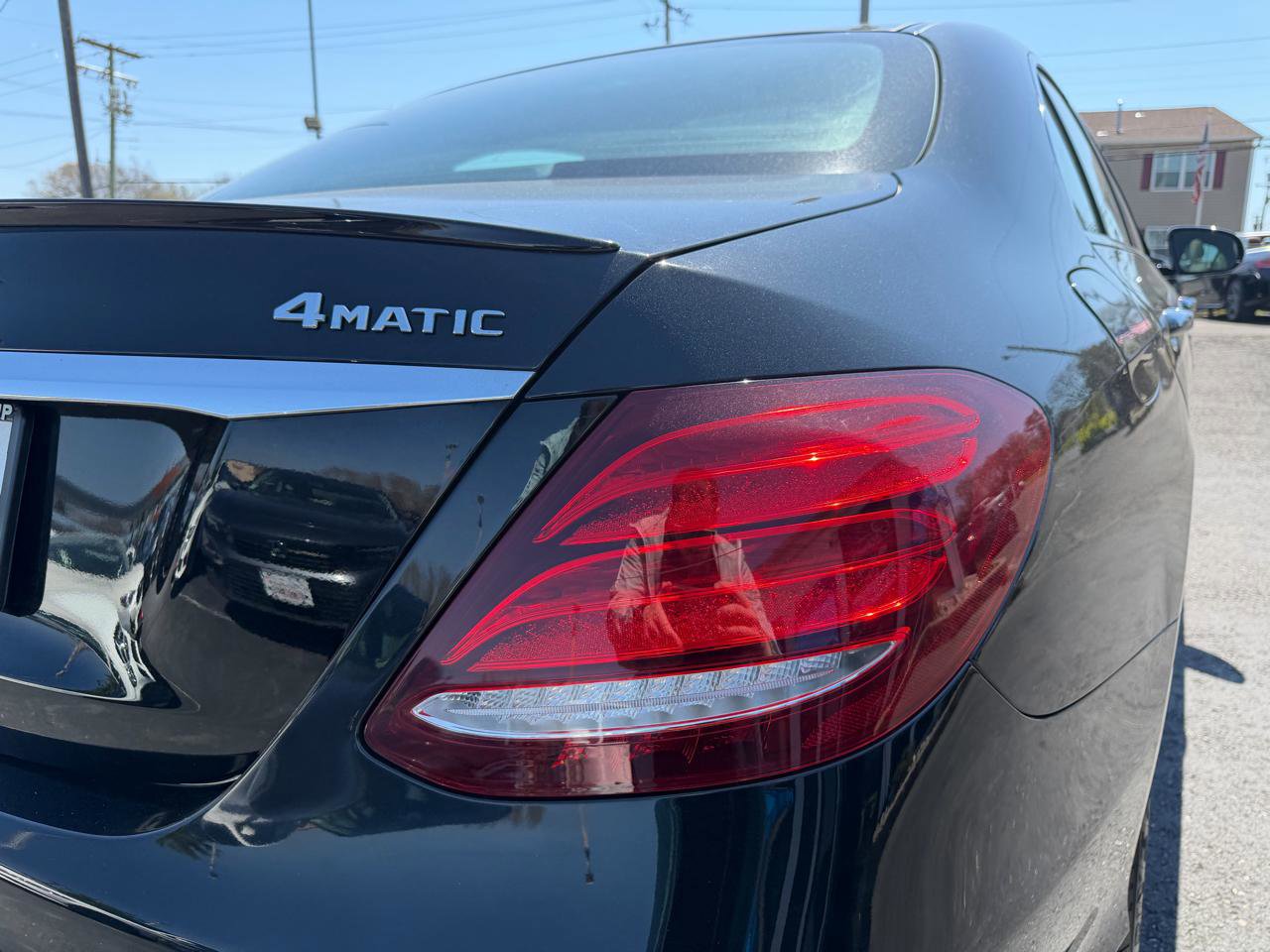 Used 2019 Mercedes-Benz E 300 4MATIC image 28