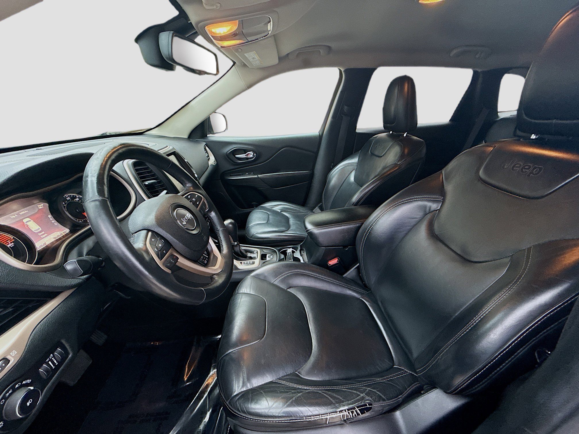 Used 2016 Jeep Cherokee Limited image 16