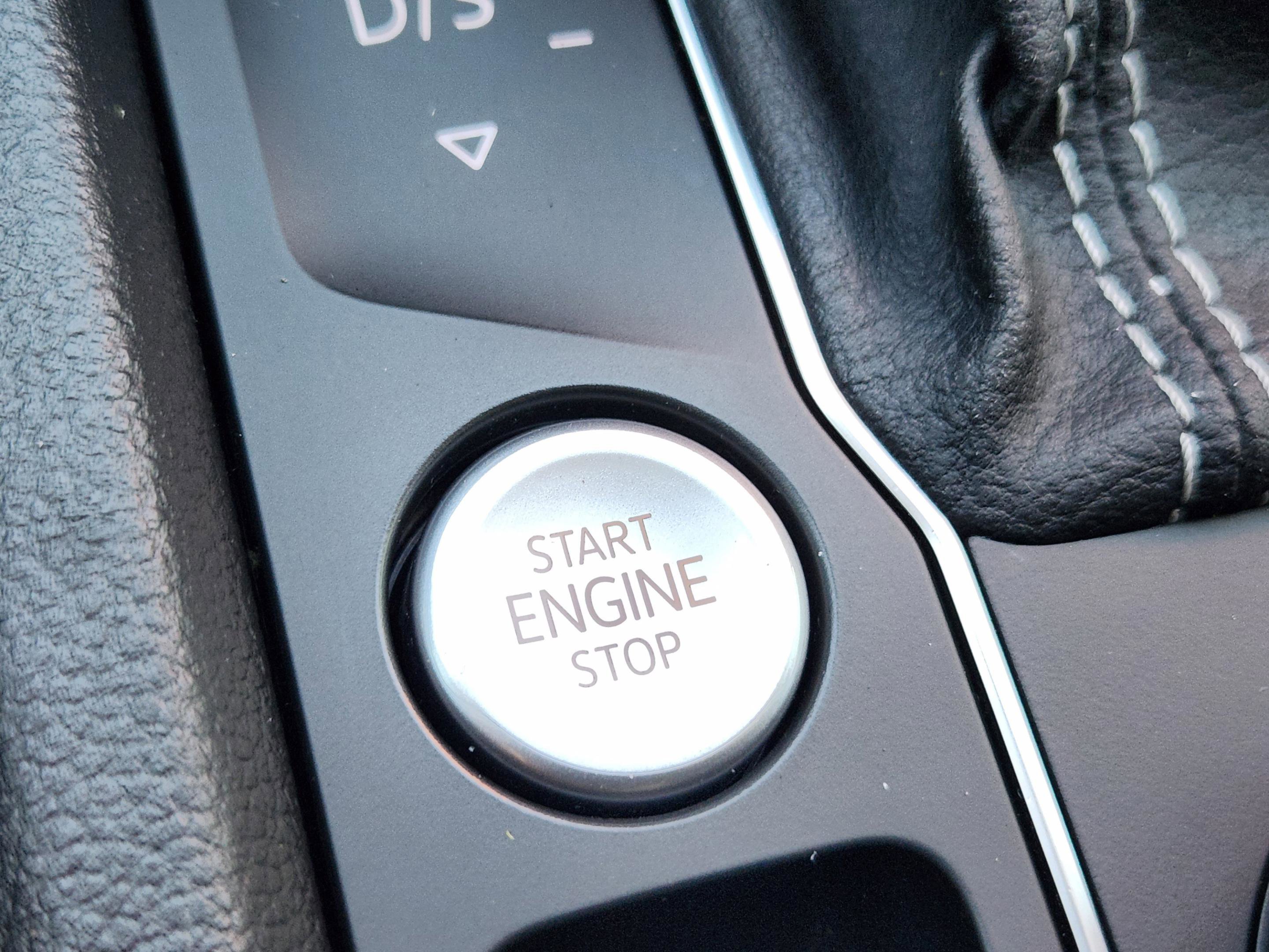 Used 2021 Volkswagen Atlas SEL image 22