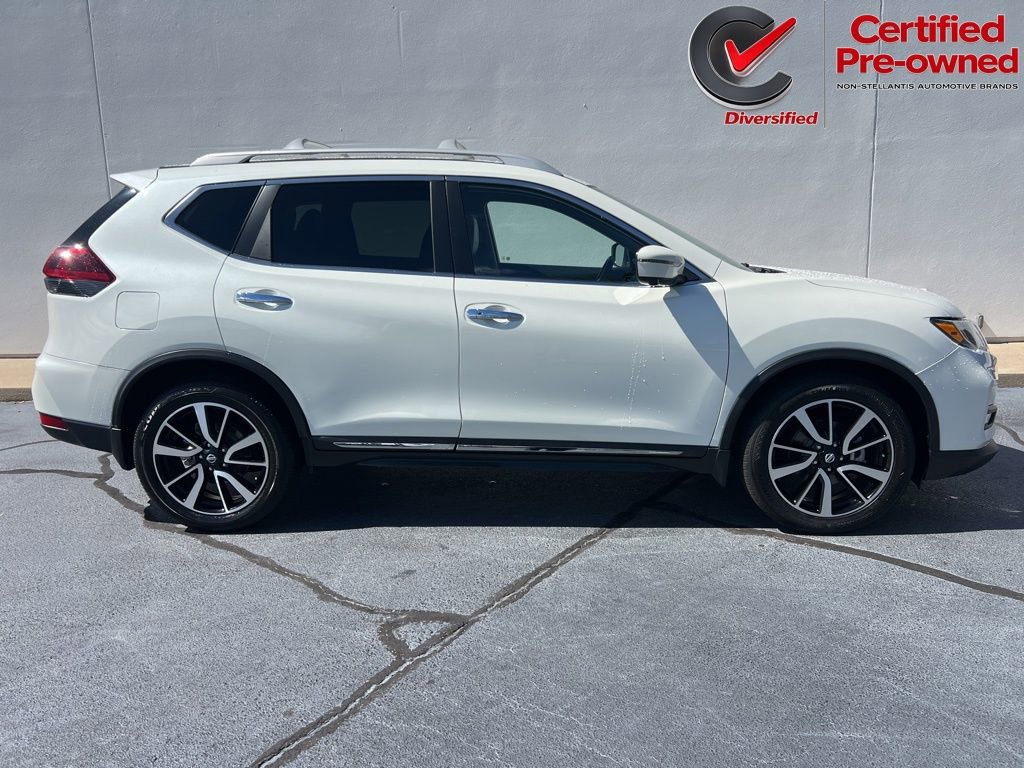 Used 2020 Nissan Rogue SL image 3