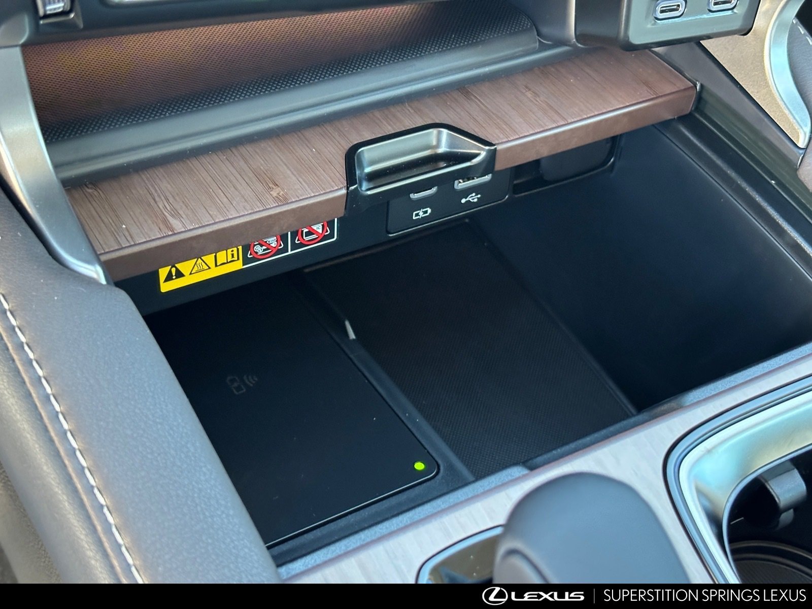 New 2026 Lexus RX 450h AWD image 22