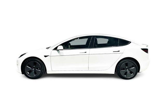 Used 2023 Tesla Model 3 Standard Range RWD image 1