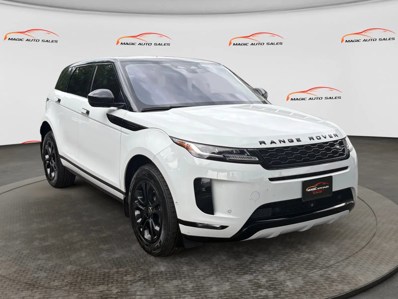 Used 2021 Land Rover Range Rover Evoque S AWD/4WD image 5