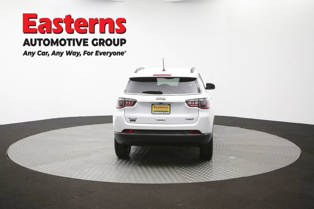 Used 2022 Jeep Compass Latitude w/ Convenience Group AWD/4WD image 37