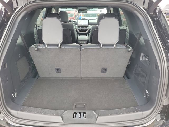 Used 2026 Ford Explorer ST w/ Sun And Sound Package AWD/4WD image 29