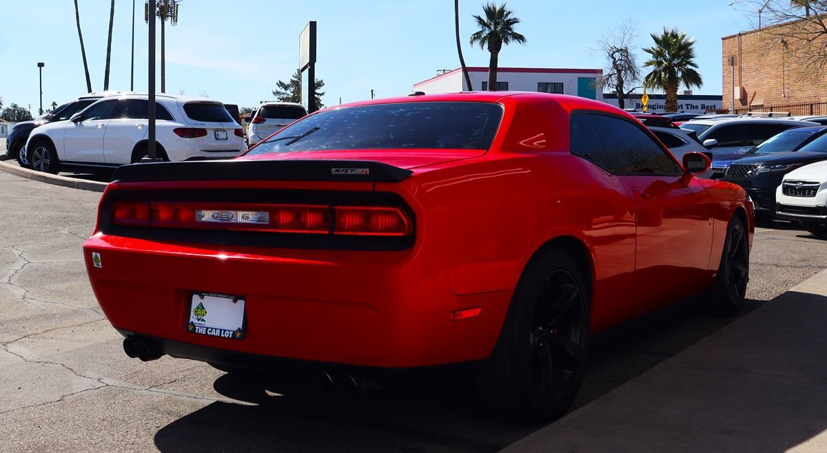 Used 2009 Dodge Challenger SRT8 RWD image 13