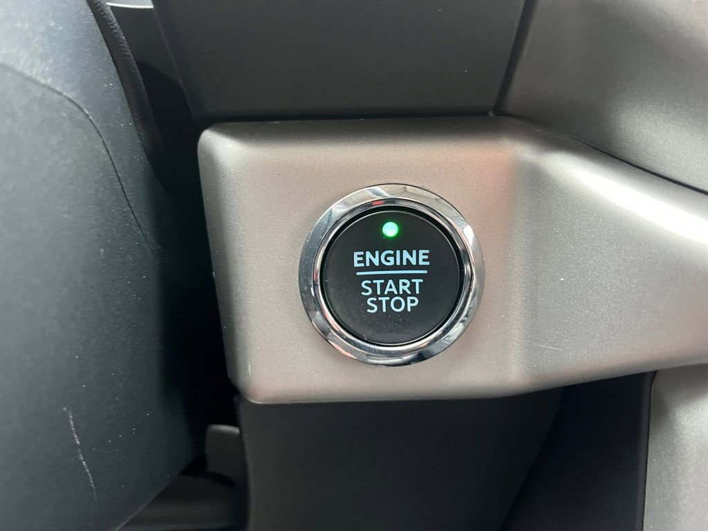 Certified 2023 Ford Expedition Max XLT image 15