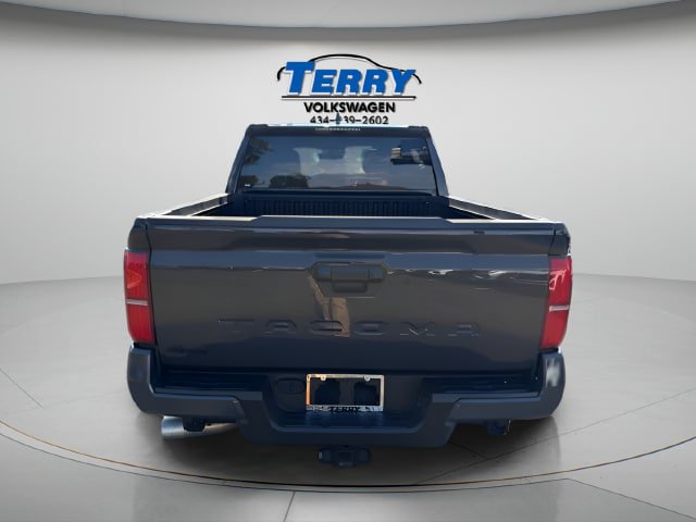 Used 2026 Toyota Tacoma TRD Off-Road AWD/4WD image 3
