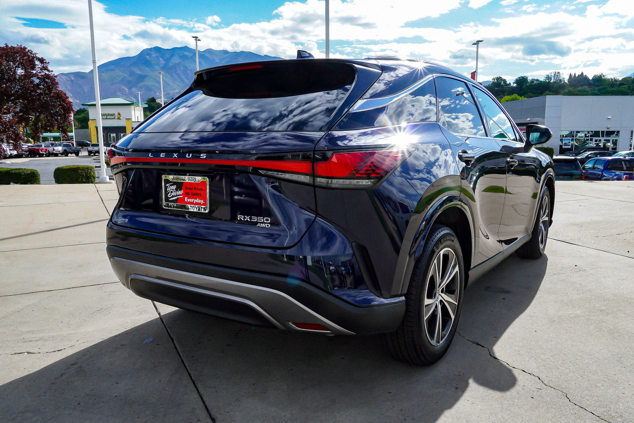 Used 2023 Lexus RX 350 Premium w/ Cold Area Package AWD/4WD image 8