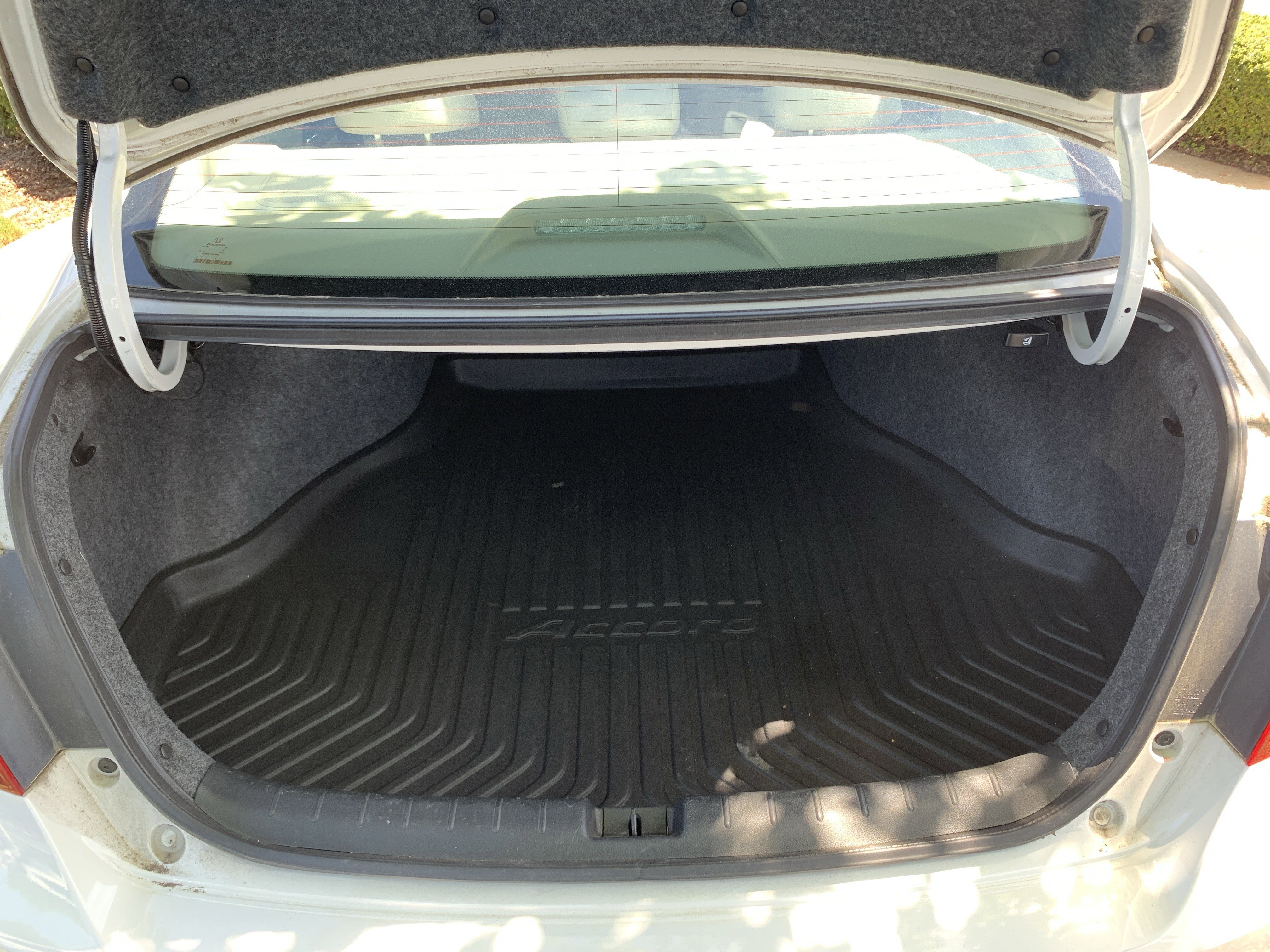 Used 2017 Honda Accord LX image 33
