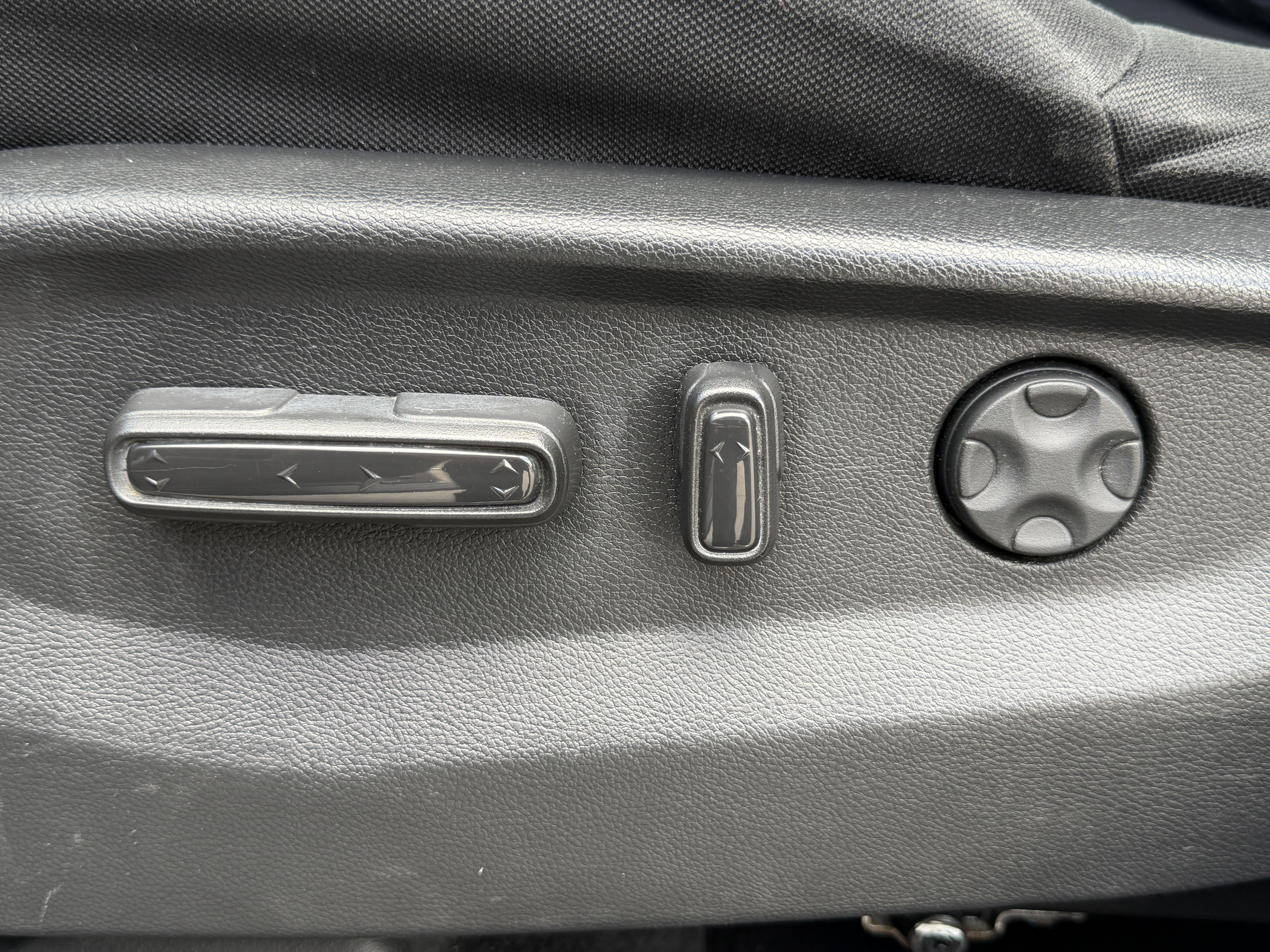 Used 2022 Honda CR-V EX image 16
