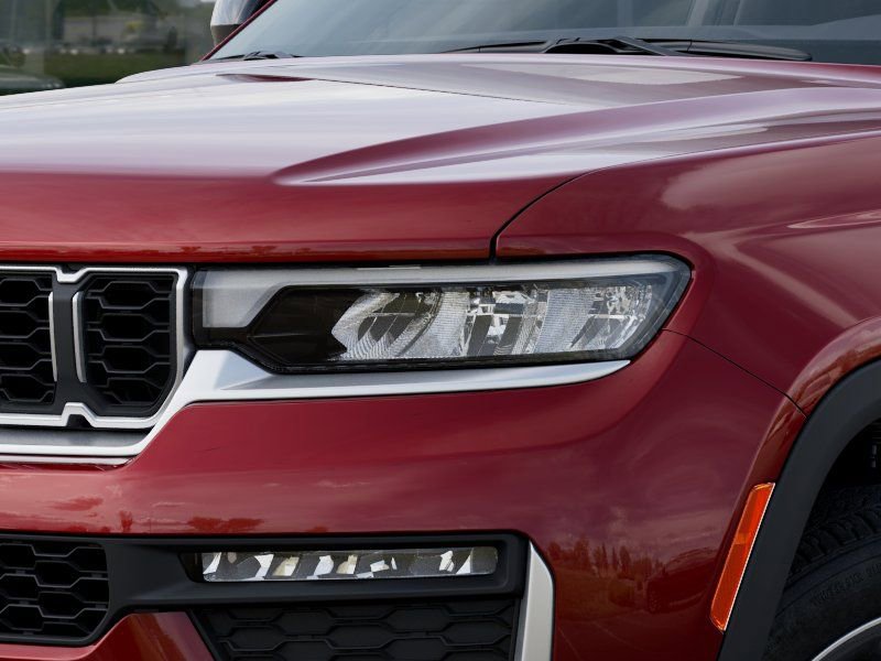 New 2026 Jeep Grand Cherokee Limited image 10