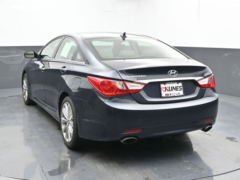 Used 2011 Hyundai Sonata SE FWD image 9