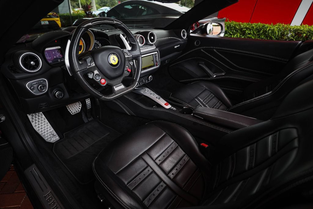 Certified 2016 Ferrari California T RWD image 46
